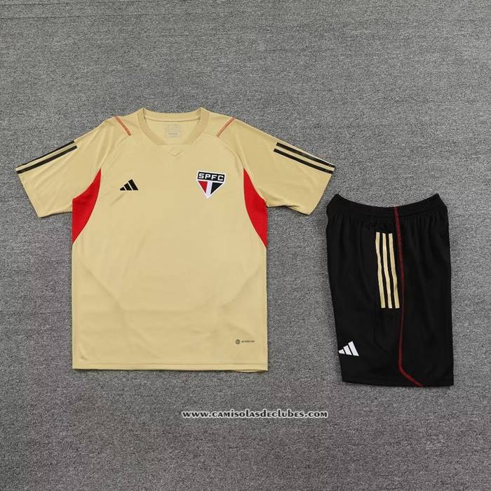 Fato de Treino
 Sao Paulo 2023/24 Manga Curta
 Amarelo
 - Calcas Curta
